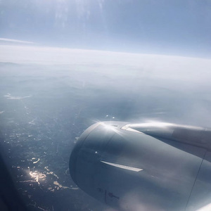 少妇高潮喷水88
